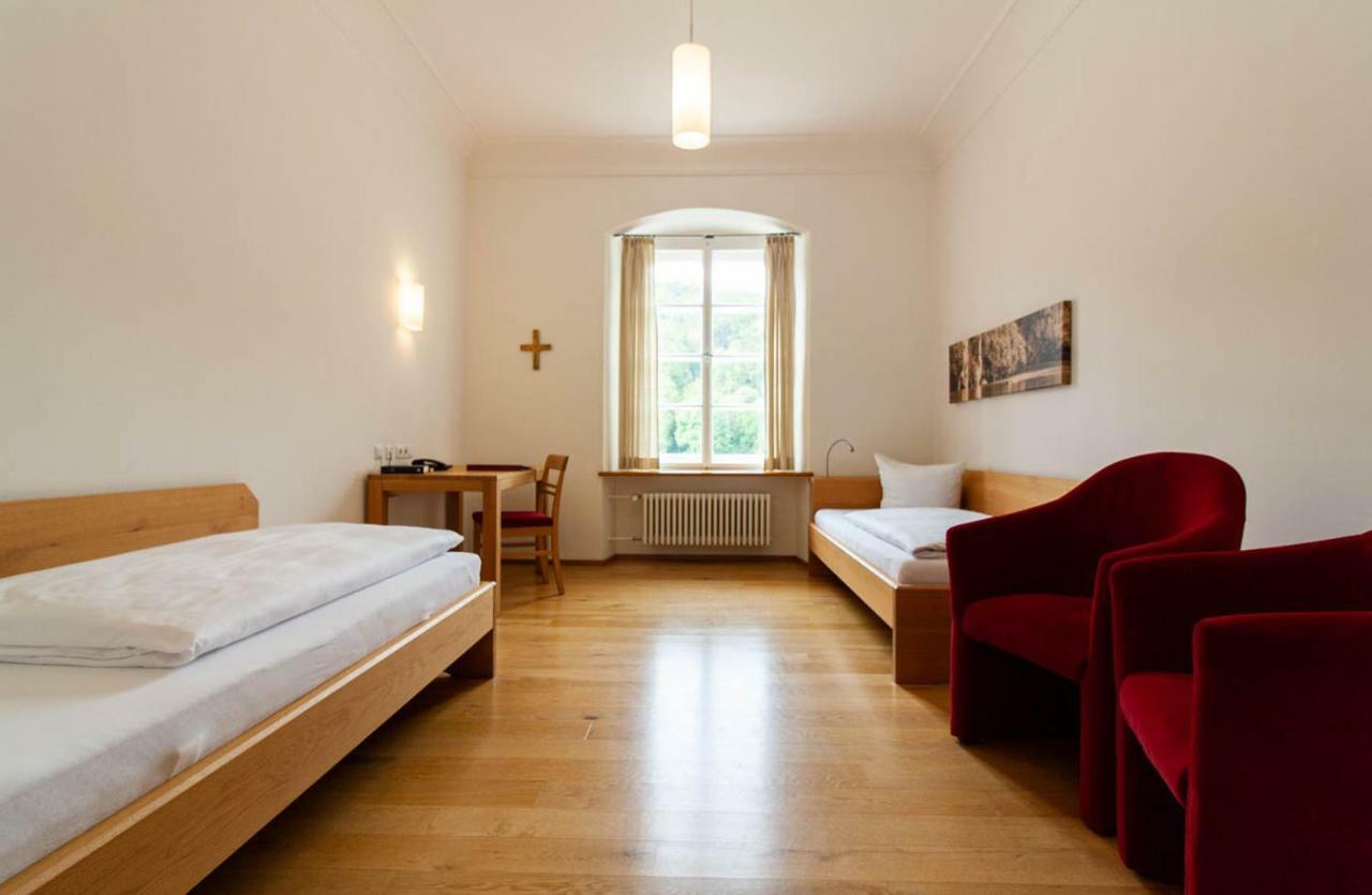 Gaestehaus St. Georg - Weltenburger Klosterbetriebe Gmbh Kelheim Εξωτερικό φωτογραφία